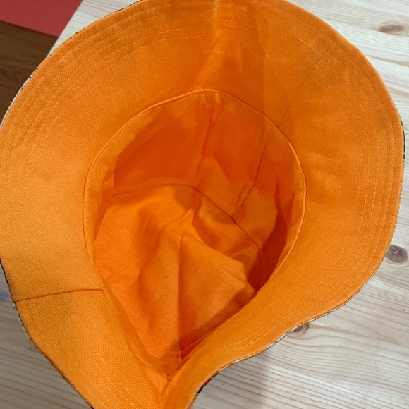 FARM - Brazil - Bucket Hat (M/L) - Picture 2 of 4